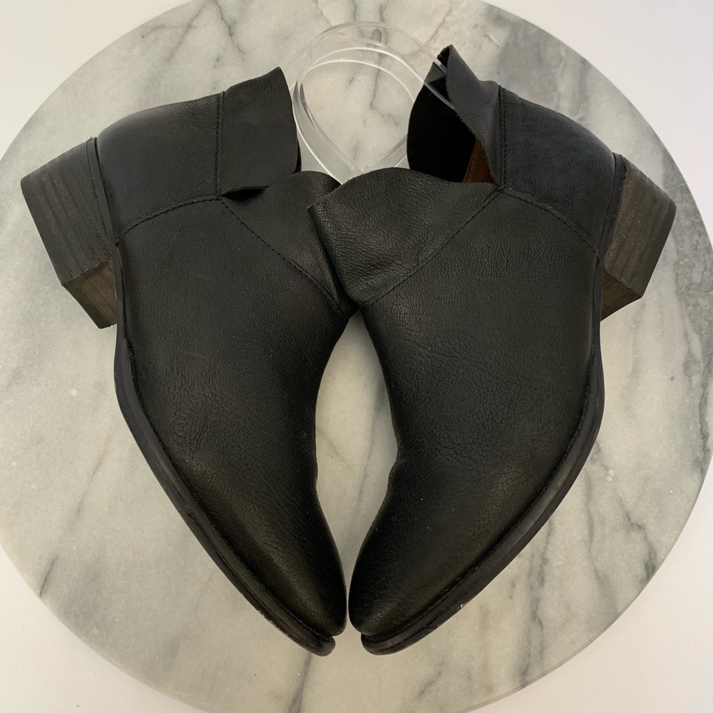 seychelles “snare” cut out booties - Picture 3 of 8